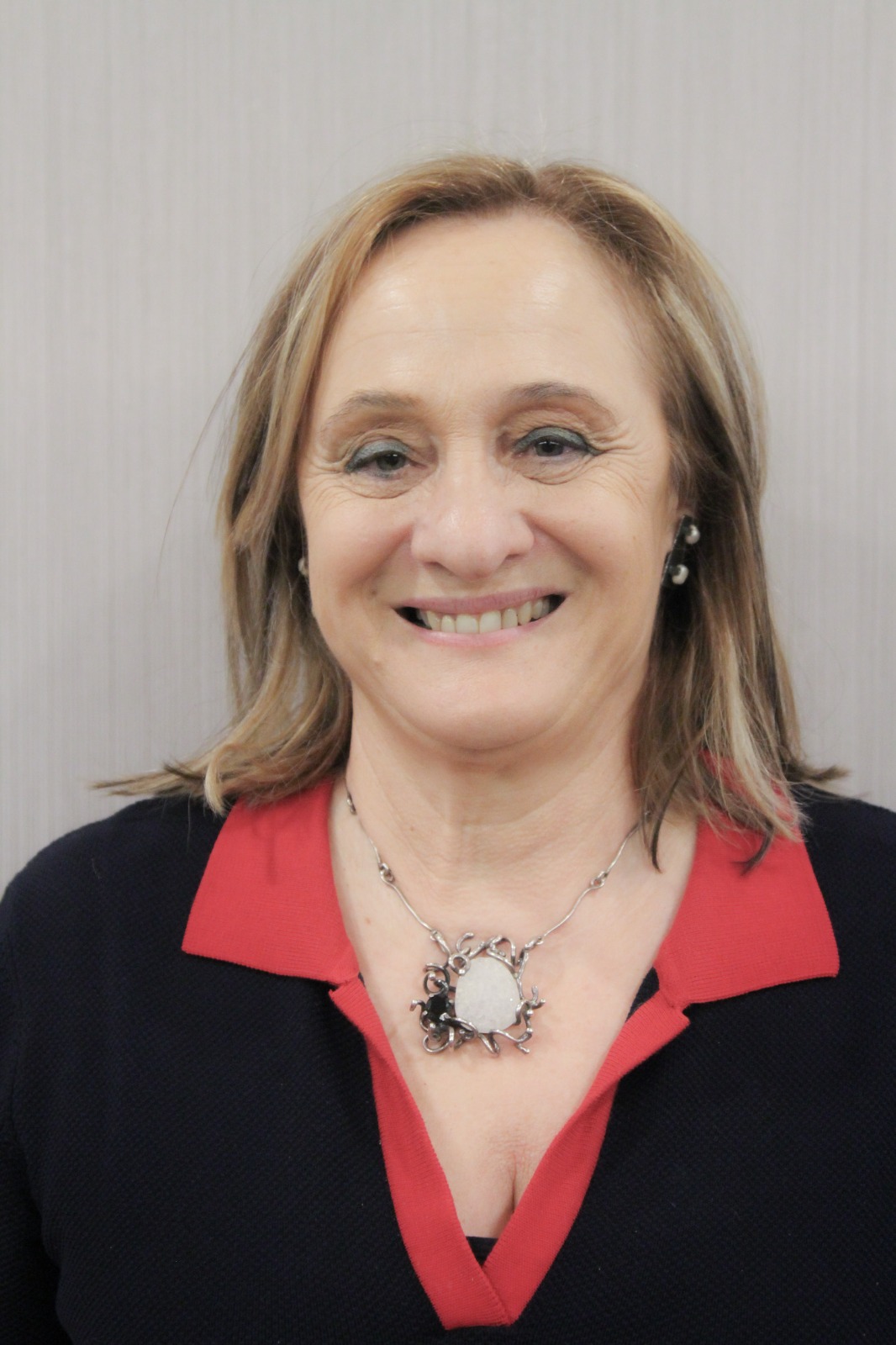 Alcina de Oliveira Martins,